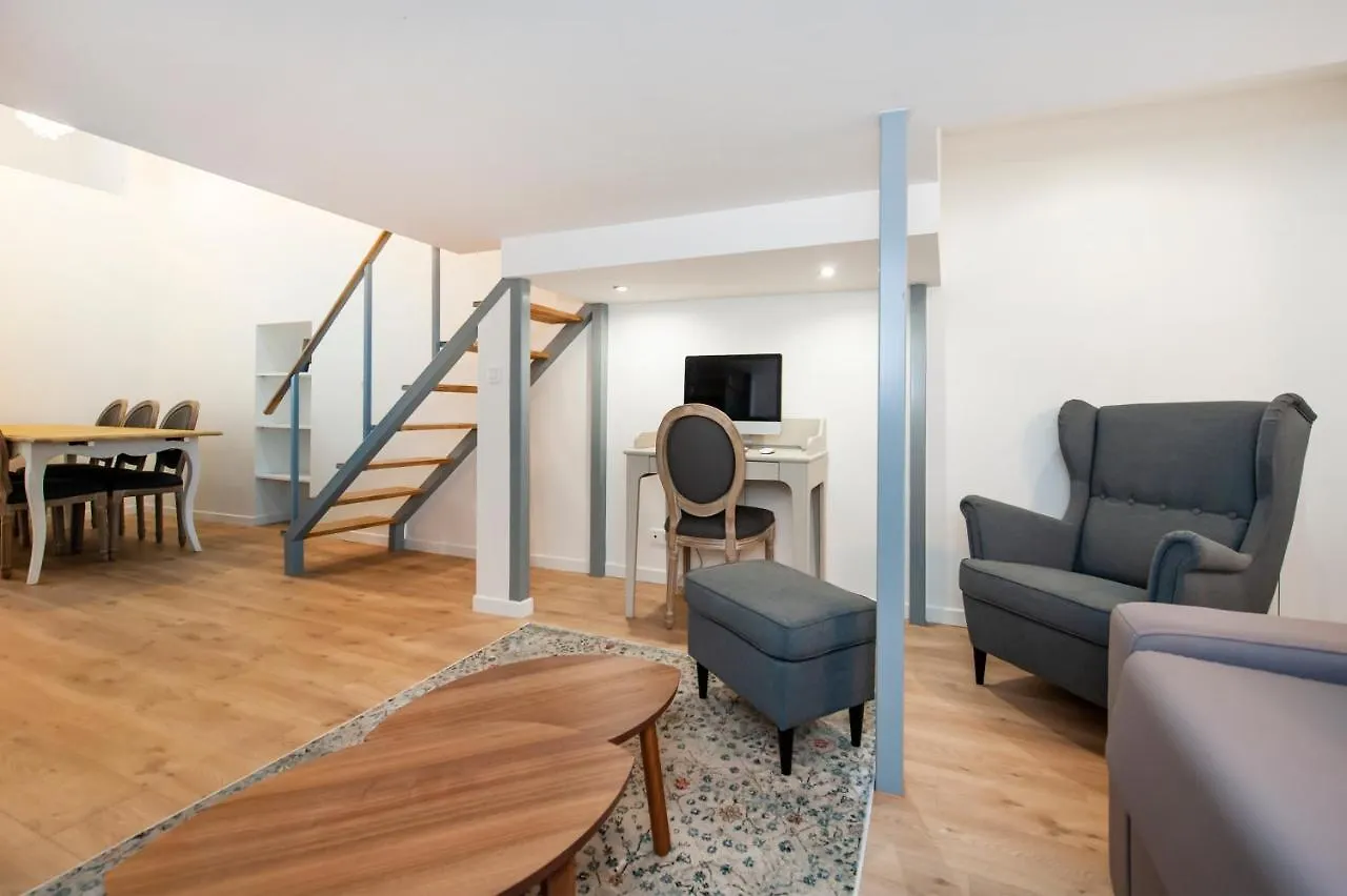 Apartment Place Du Pantheon
