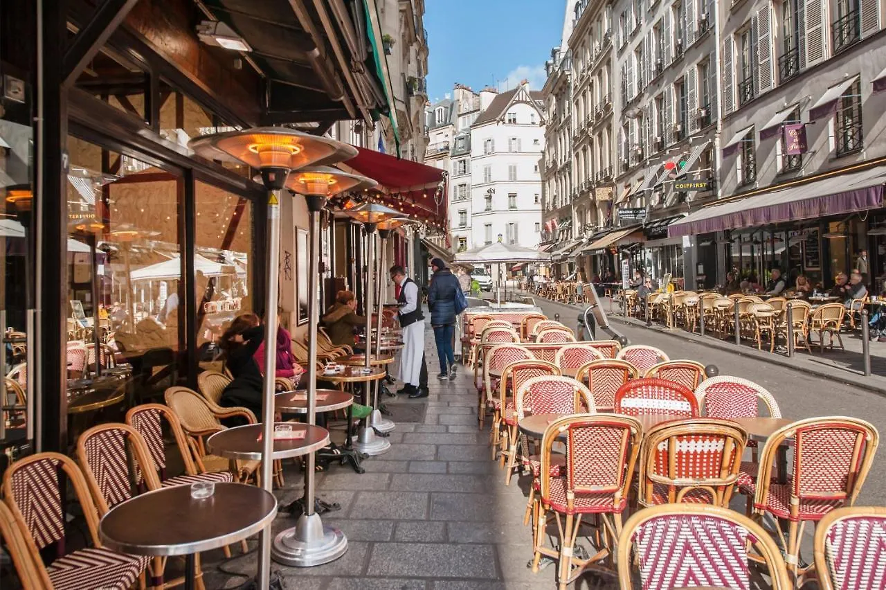 Apartment Place Du Pantheon