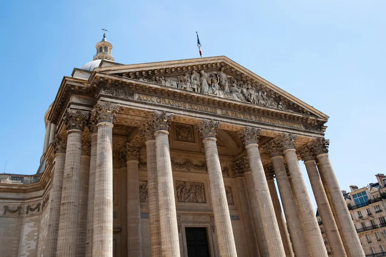 Place Du Pantheon Paříž